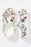 Crocs Baya Seasonal Printed Blog In White