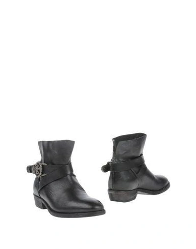 Elena Iachi Ankle Boots In Black