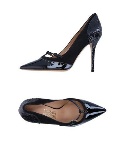 Ferragamo Pumps In Black