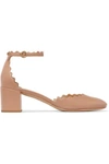 Chloé Lauren Scallop-edged Leather Pumps In Nude