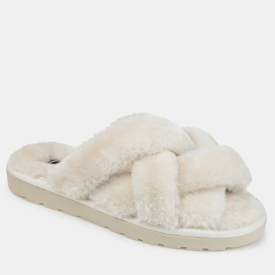 Journee Collection Collection Women's Faux Fur Quiet Slipper In White