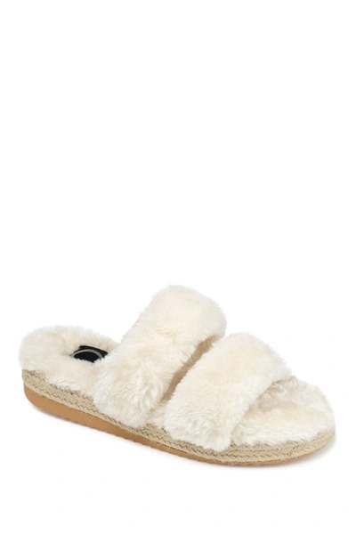 Journee Collection Women's Relaxx Espadrille Slippers In White