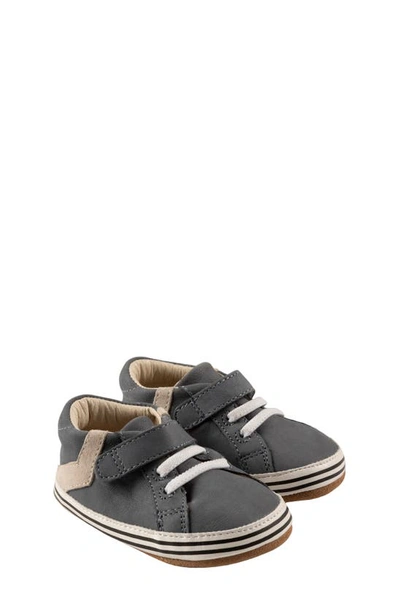Robeezr Babies' Adam Crib Sneaker In Grey
