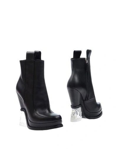 Fendi Ankle Boot In ブラック