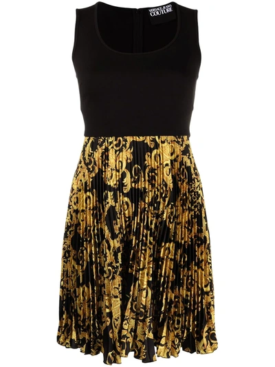 Versace Jeans Couture Barocco-print Sleeveless Pleated Short Dress In Black