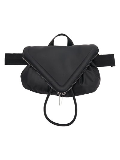 Bottega Veneta Beak Leather Belt Bag In Black