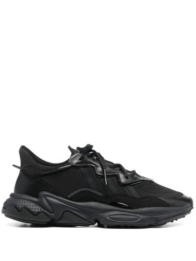 Adidas Originals Ozweego 厚底运动鞋 In Black