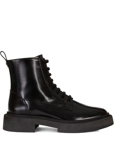 Giuseppe Zanotti 系带军靴 In Black