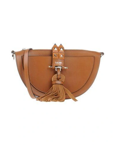 Salar Handbag In ブラウン