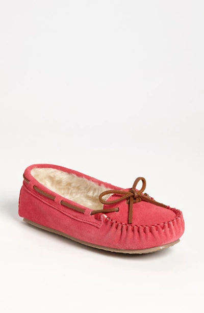 Minnetonka 'cally' Slipper In Hot Pink Suede