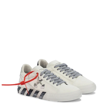 Off-white Arrow Low-top Liquid Metal Leather Sneakers In White,grey