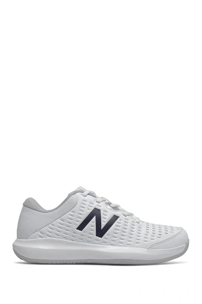 New Balance 696v4 Tennis Sneaker In White/blue