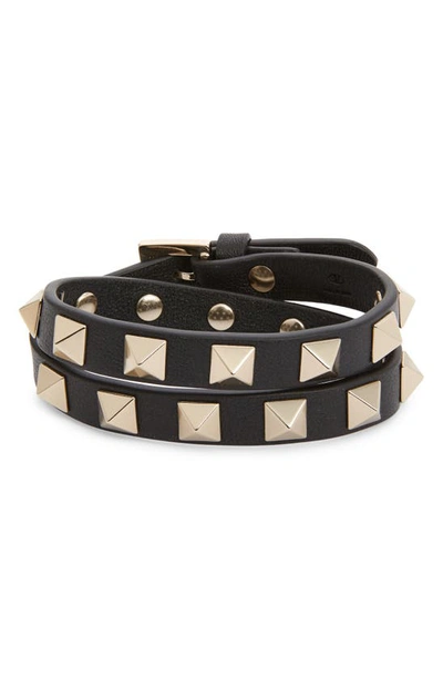 Valentino Garavani Valentino Rockstud Leather Wrap Bracelet In Nero