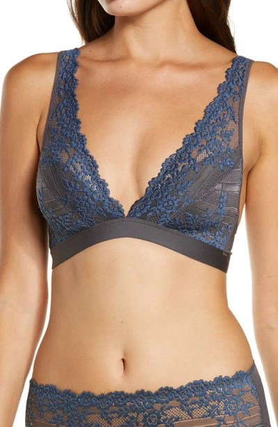 Wacoal Embrace Lace Deep-v Bralette In Ninironens