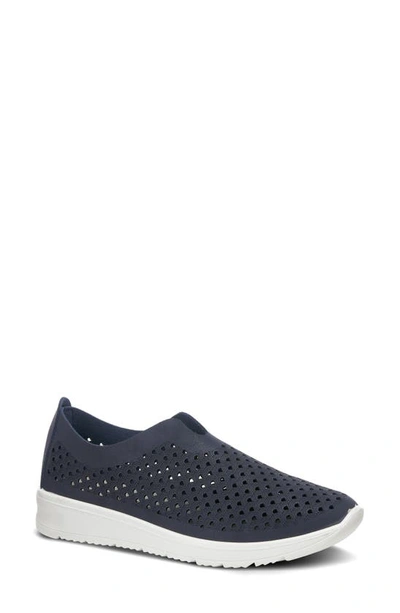 Flexus By Spring Step Centrics Slip-on Sneaker In Navy