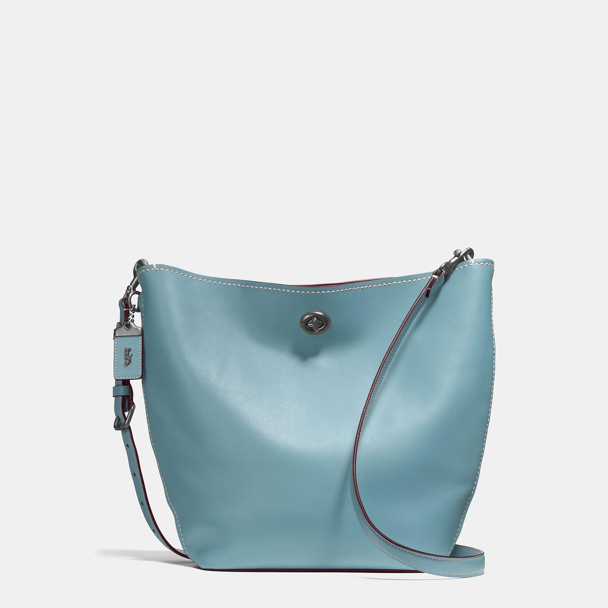 light blue coach shoulder bag