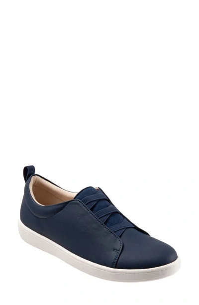 Trotters Avrille Trainer In Navy Leather