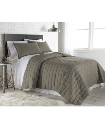 Southshore Fine Linens Lightweight Farmhouse 3-piece Quilt Set Bedding In Taupe