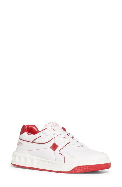 Valentino Garavani 20mm Roman Stud Leather Sneakers In White/valentino Red