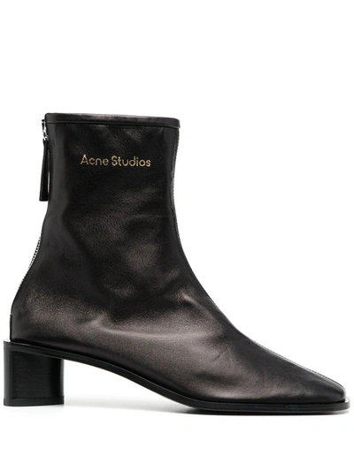 Acne Studios Logo-print Square-toe Boots In 黑色