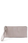 Hobo Vida Clutch In Driftwood
