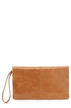 Hobo Evolve Leather Clutch In Honey