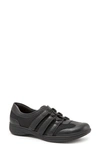 Trotters Joy Slip-on Sneaker In Black Multi