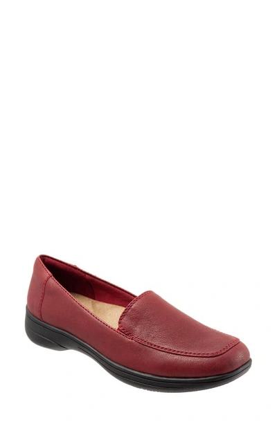 Trotters Jacob Loafer In Dark Red Leather