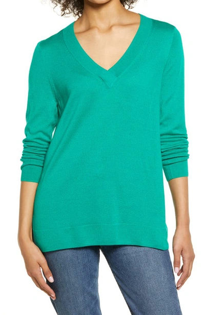 Halogenr Halogen V-neck Merino Wool Blend Sweater In Green