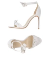 Alexandre Birman Toe Strap Sandals In White