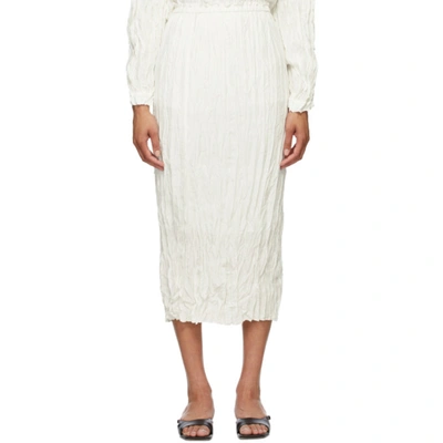 Totême Frayed Crinkled Silk-habotai Midi Skirt In Off-white