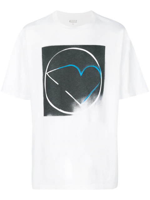 Maison Margiela Heart Graphic Print Oversized T-shirt In White | ModeSens