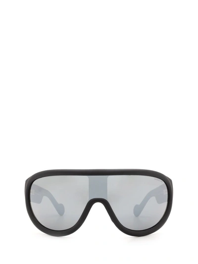 Moncler Ml0106 Shiny Black Unisex Sunglasses In Grey