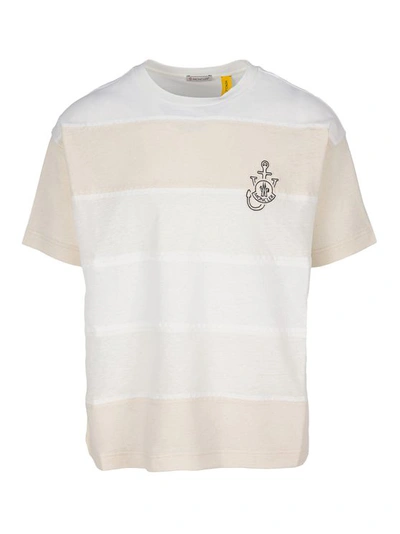 Moncler Jw Anderson Logo Patch T-shirt In Cream