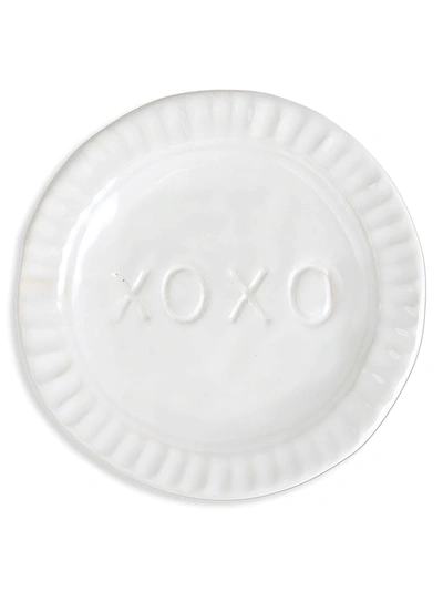 Vietri Pietra Serena Xoxo Stoneware Plate In Natural White