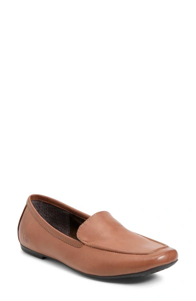 Born Petil Loafer In Brown Leather
