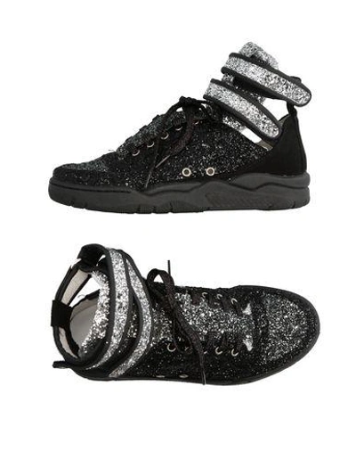 Chiara Ferragni Sneakers In Black