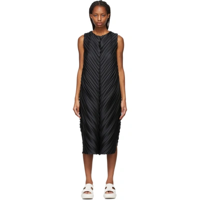 Issey Miyake Black Multi Stripe Pleats Solid Dress