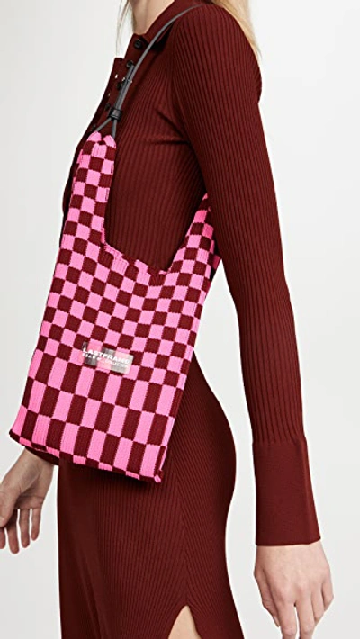 トートバッグ [LASTFRAME]Ichimatsu small checked knit tote bag Lastframe Small Ichimatsu-check Rib-knit Tote Bag In Pink