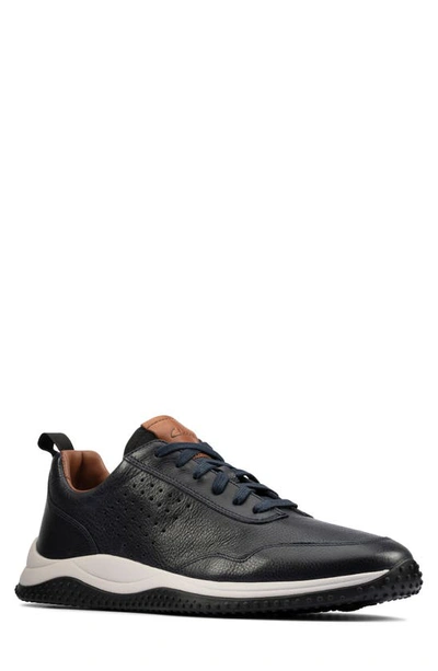 Clarksr Puxton Sneaker In Navy Leather