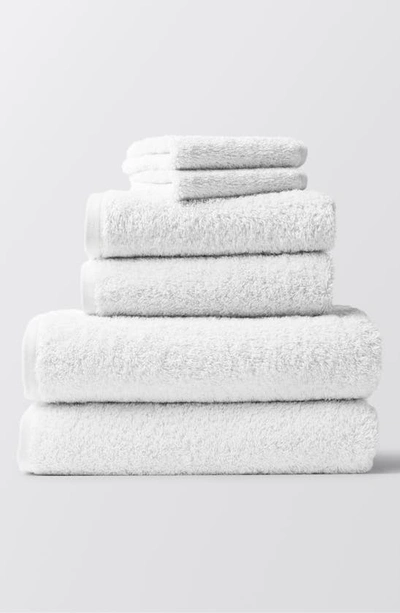 Coyuchi Cloud Loom™ Organic Cotton Bath Essentials In Alpine White