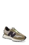 New Balance 327 Sneaker In Aluminum