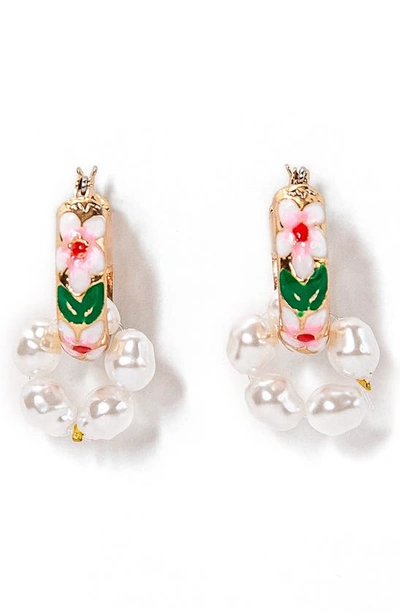 Petit Moments Baroque Imitation Pearl Earrings In Gold