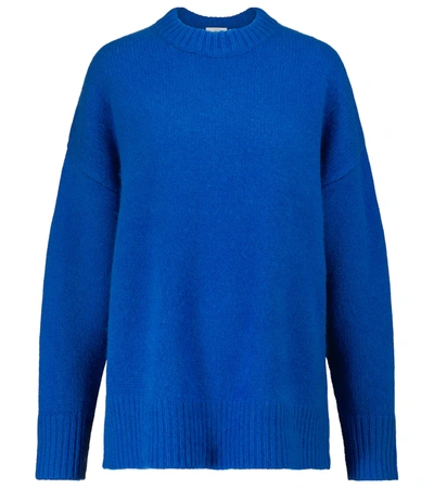 Co Oversize Crewneck Cashmere Sweater In Balt