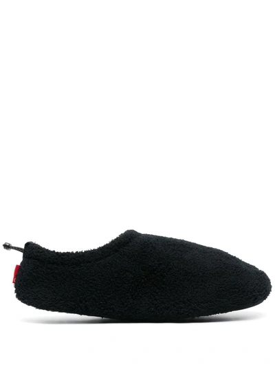 Undercover Faux-shearling Slippers In Black