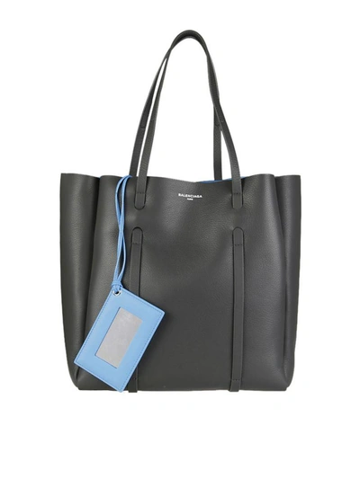 Balenciaga Small Everyday Leather Tote Bag In Grigio