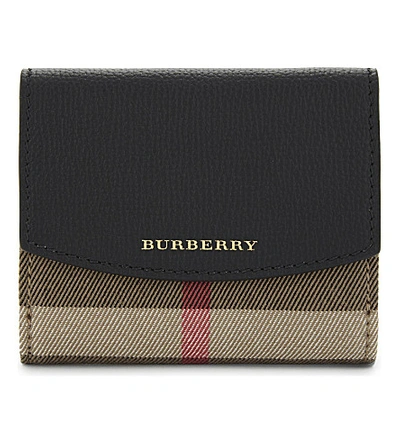Burberry Luna Checked Wallet In Black