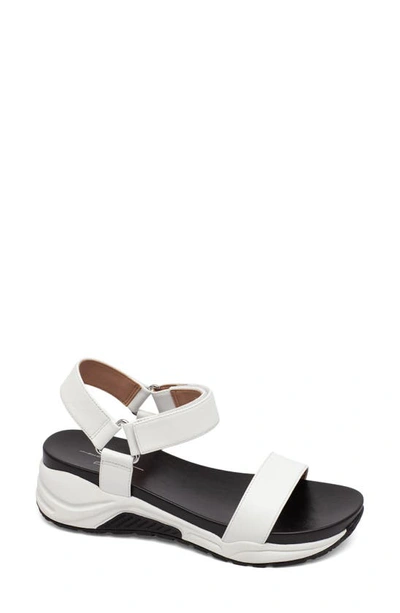 Linea Paolo Rio Sandal In Eggshell Leather