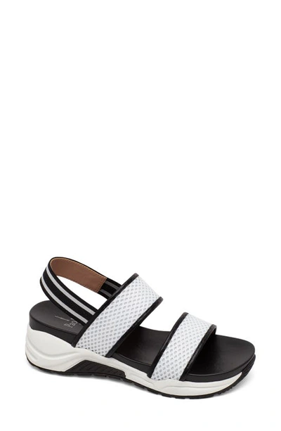 Linea Paolo Ririe Sandal In White Mesh