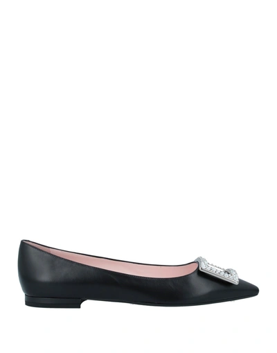 Roger Vivier Leather Gommettine Strass Buckle Ballet Flats In Black